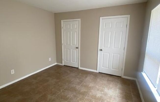1 bed, 1 bath, 620 sqft, $1,340, Unit 1-1666-D