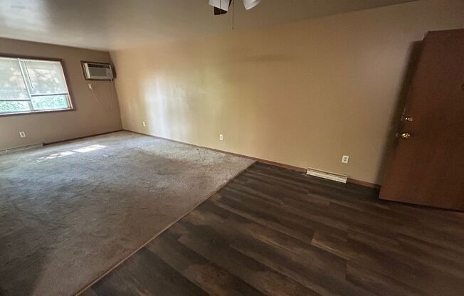 40 Bluemound Ct
