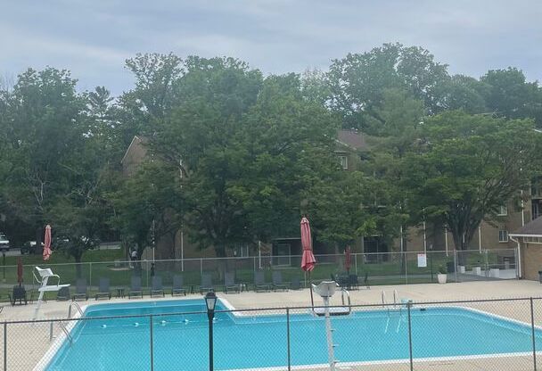 2 beds, 2 baths, 1,000 sqft, $1,990, Unit 14209 #103