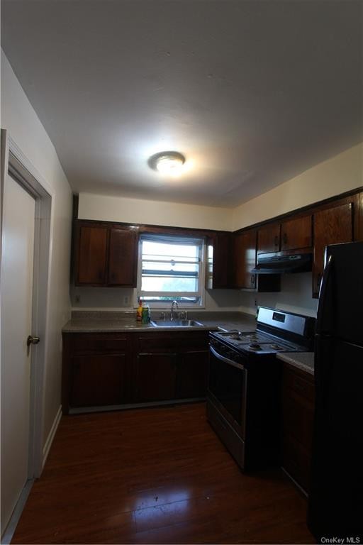 653 WARBURTON AVE