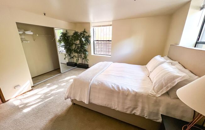 2 beds, 1 bath, 788 sqft, $2,395, Unit 102