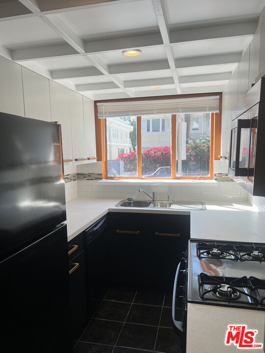 1554 CASSIL PL