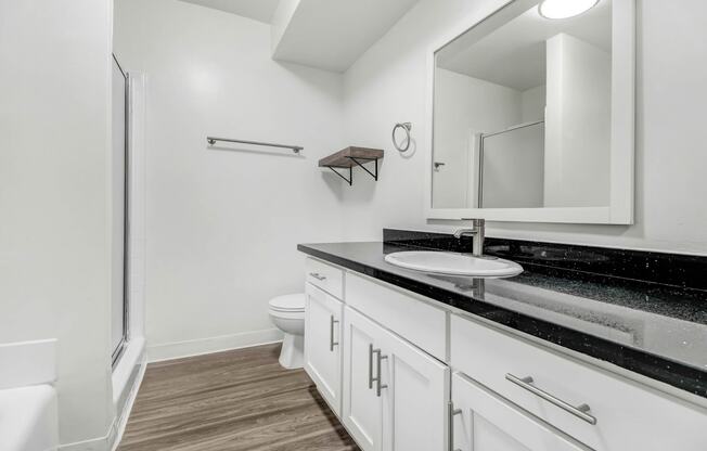 the ensuite bathroom of our studio apartment atrium is clean and ready to use