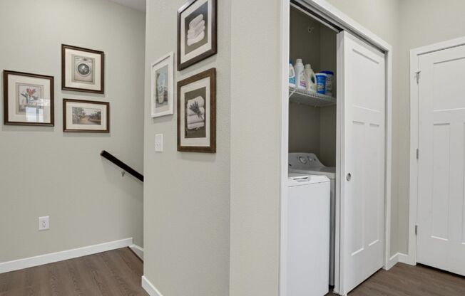 2 beds, 1.5 baths, 960 sqft, $1,715, Unit 2343-103