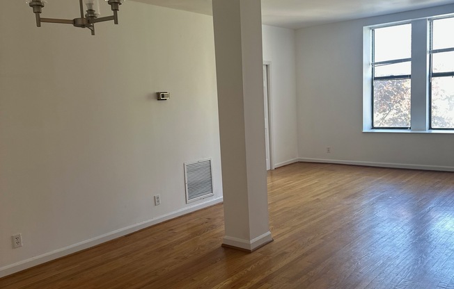 1830 17 ST NW
