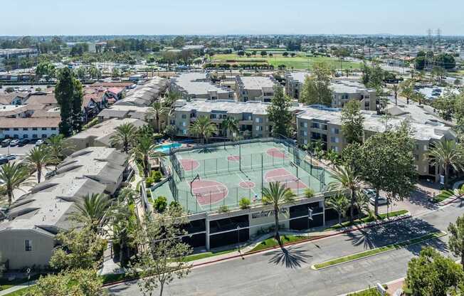 ROOF TOP SPORTS COURT