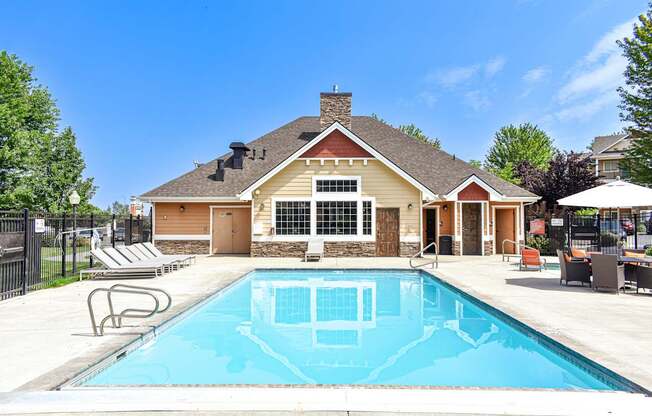 Resort style pool at Quail Springs Apartments in West Richland, WA.