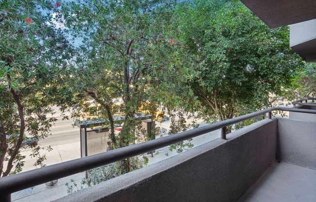 1 bed, 1 bath, 700 sqft, $1,648, Unit 107