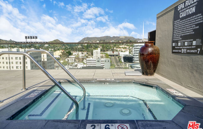 1 bed, 1 bath, 1,560 sqft, $7,500, Unit 1007