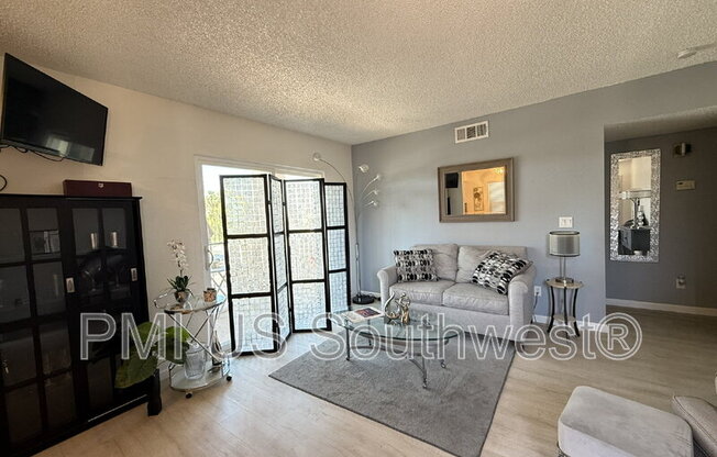 1280 MOHAVE DR