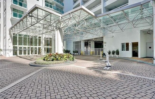 2 beds, 2 baths, $3,500, Unit # 1110