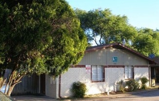 6506 S 1 ST
