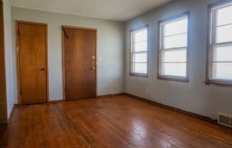 1 bed, 1 bath, 425 sqft, $600, Unit Unit 3