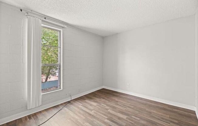 1 bed, 1 bath, 535 sqft, $800, Unit 27