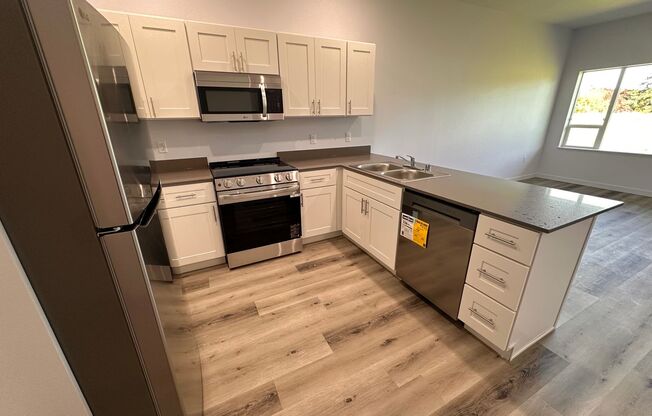 Beautiful 1, 2 and 3 bedroom homes available near Clark College!