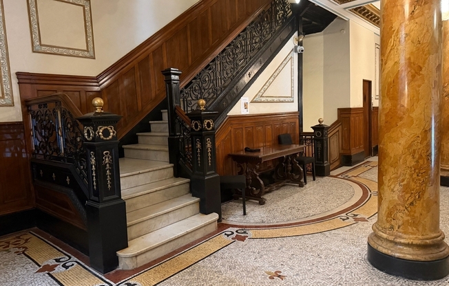 8 Garrison Road
