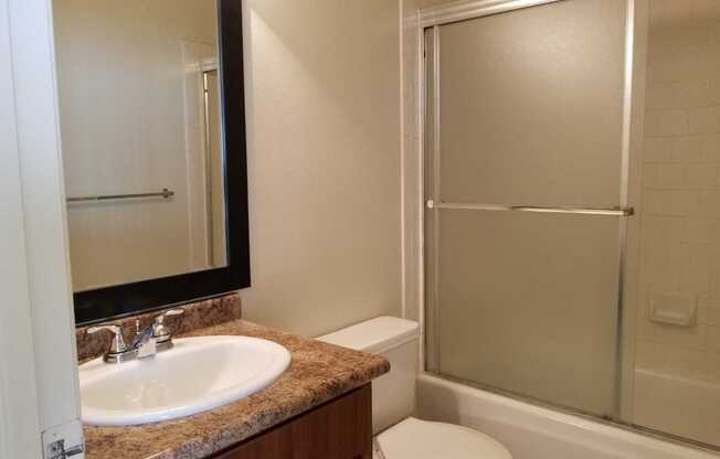 Studio, 1 bath, 400 sqft, $1,185