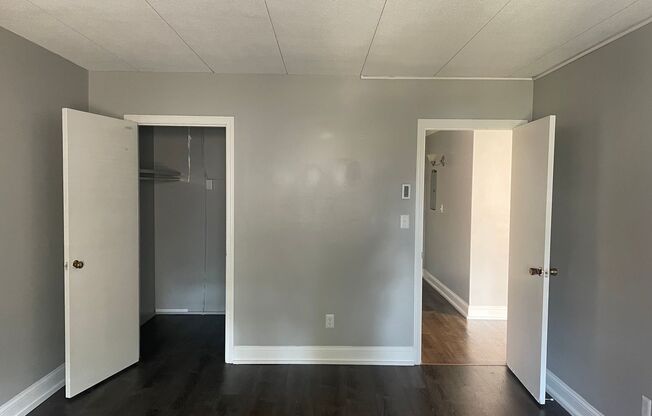 1 bed, 1 bath, 731 sqft, $2,250, Unit 262-60