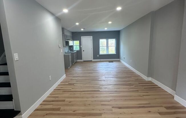 Renovated 3 Bed, 1 Bath townhome