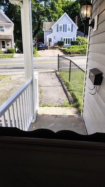 133 BATES AVE