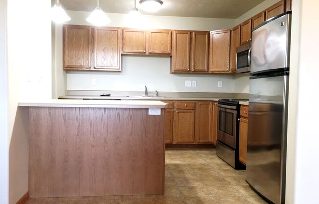 2 beds, 2 baths, 1,125 sqft, $1,195, Unit 1320-201