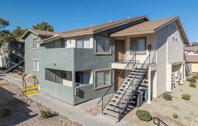 Come home to Sunset Winds in Henderson, NV 89014