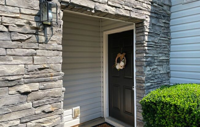Updated 3BR Home - Woodstock