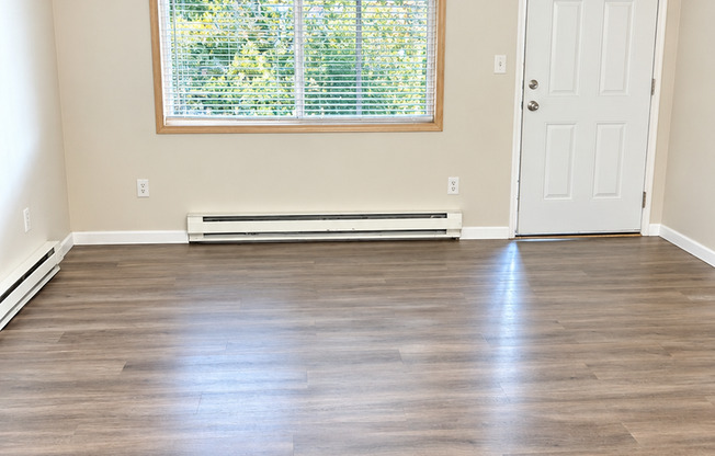 1 bed, 1 bath, $1,195, Unit 20