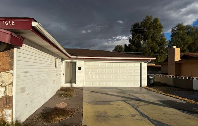 Charming Single-Story Home located in the Heart of Las Vegas