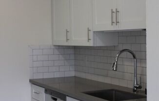 2 beds, 1 bath, 1,150 sqft, $2,850, Unit 303