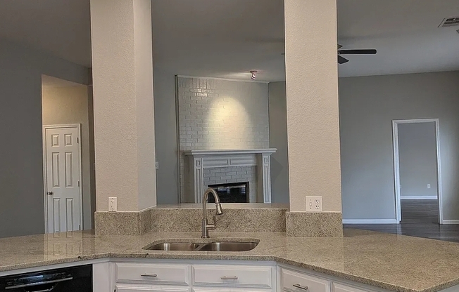 3117 CACTUS DR