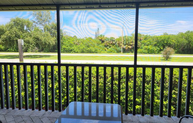 Updated Condo~2 Beds/2Baths~Screened in Balcony~Community Pool~Clubhouse~Close to Beaches!