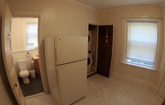 1 bed, 1 bath, $2,400, Unit 3