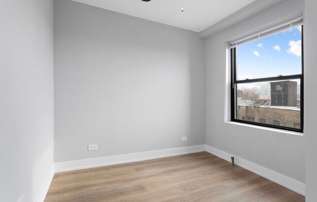 2 beds, 1 bath, 430 sqft, $1,995, Unit 7H