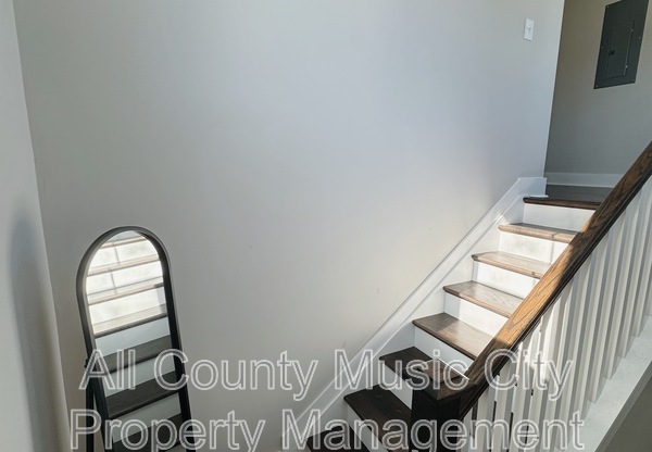 99 B ENSLEY AVE