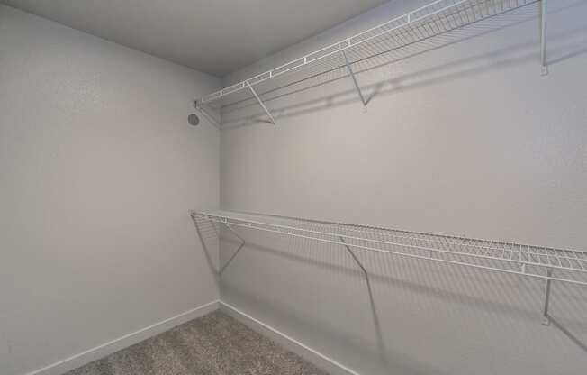 Walk-in closet