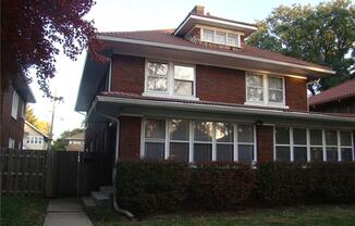 4035 CENTRAL Avenue