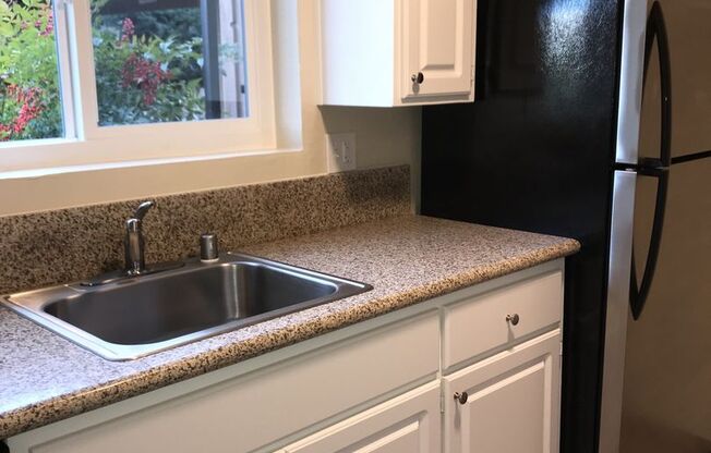 1 bed, 1 bath, 760 sqft, $1,725, Unit 615