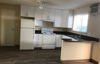 1 bed, 1 bath, 608 sqft, $1,145, Unit Apt  223