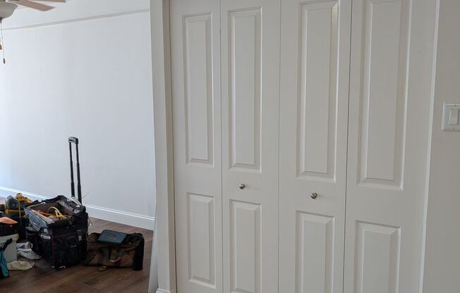 1 bed, 1 bath, 570 sqft, $3,200, Unit 609