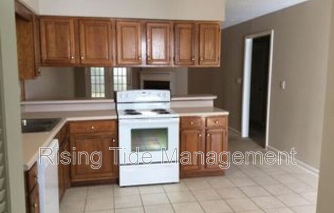 1629 PARK TER