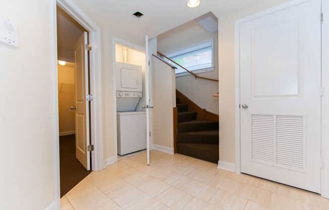 4 beds, 2 baths, 1,450 sqft, $4,750, Unit 853-1N