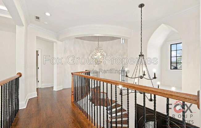 4 beds, 4.5 baths, 5,906 sqft, $9,555