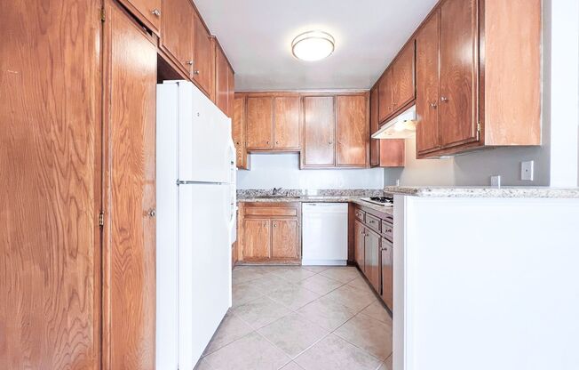 1 bed, 1 bath, 750 sqft, $2,695