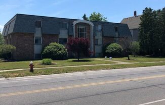 960 APT C3 East Erie Ave.