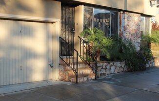 231 GRAND AVE
