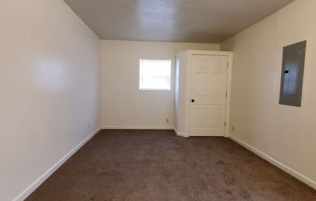 2 beds, 1 bath, $1,650