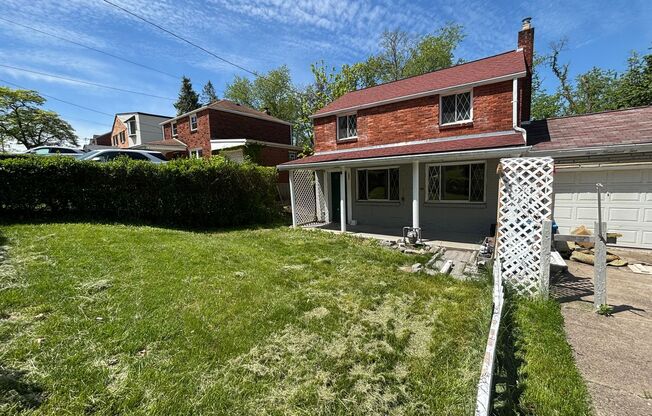 Tired of being a renter and want to own your own home? This is a Lease with Option to Purchase deal (this is NOT a traditional rental).