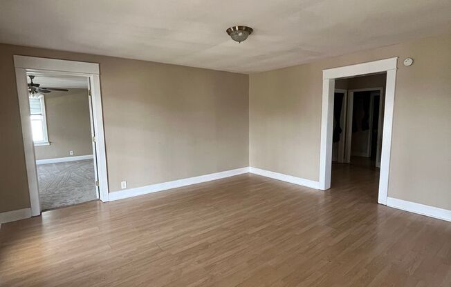 4604 Illinois Ave Unit B