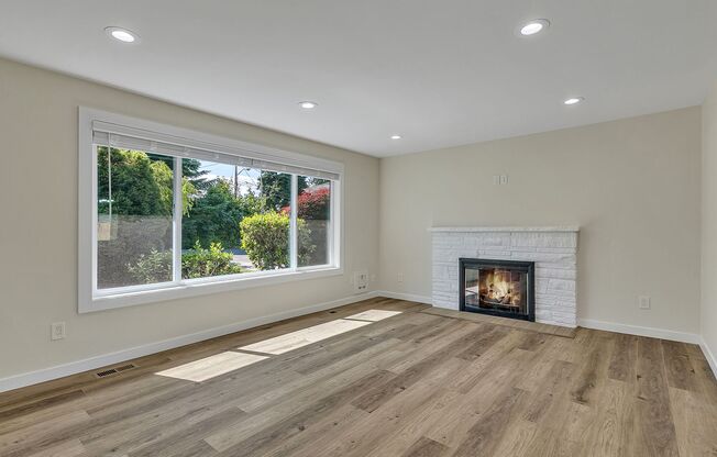 Freshly Remodeled Burien Rambler